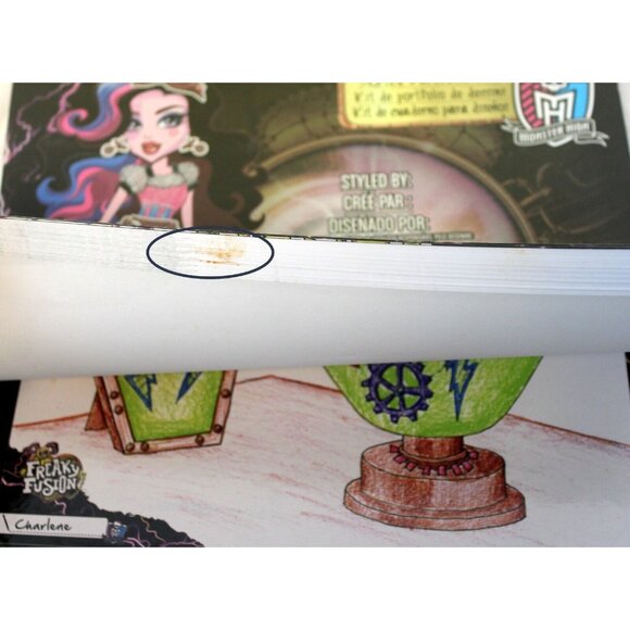 Monster High Freaky Fusion Sketch Portfolio Kit Book Fashion Design Art Stickers - Picture 10 of 11